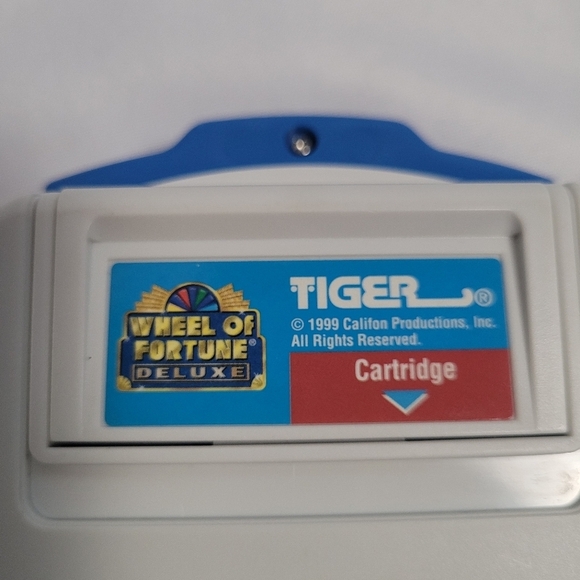 Wheel Of Fortune Electronic Handheld Game Deluxe Cartridge Tiger 1998 - Picture 6 of 10